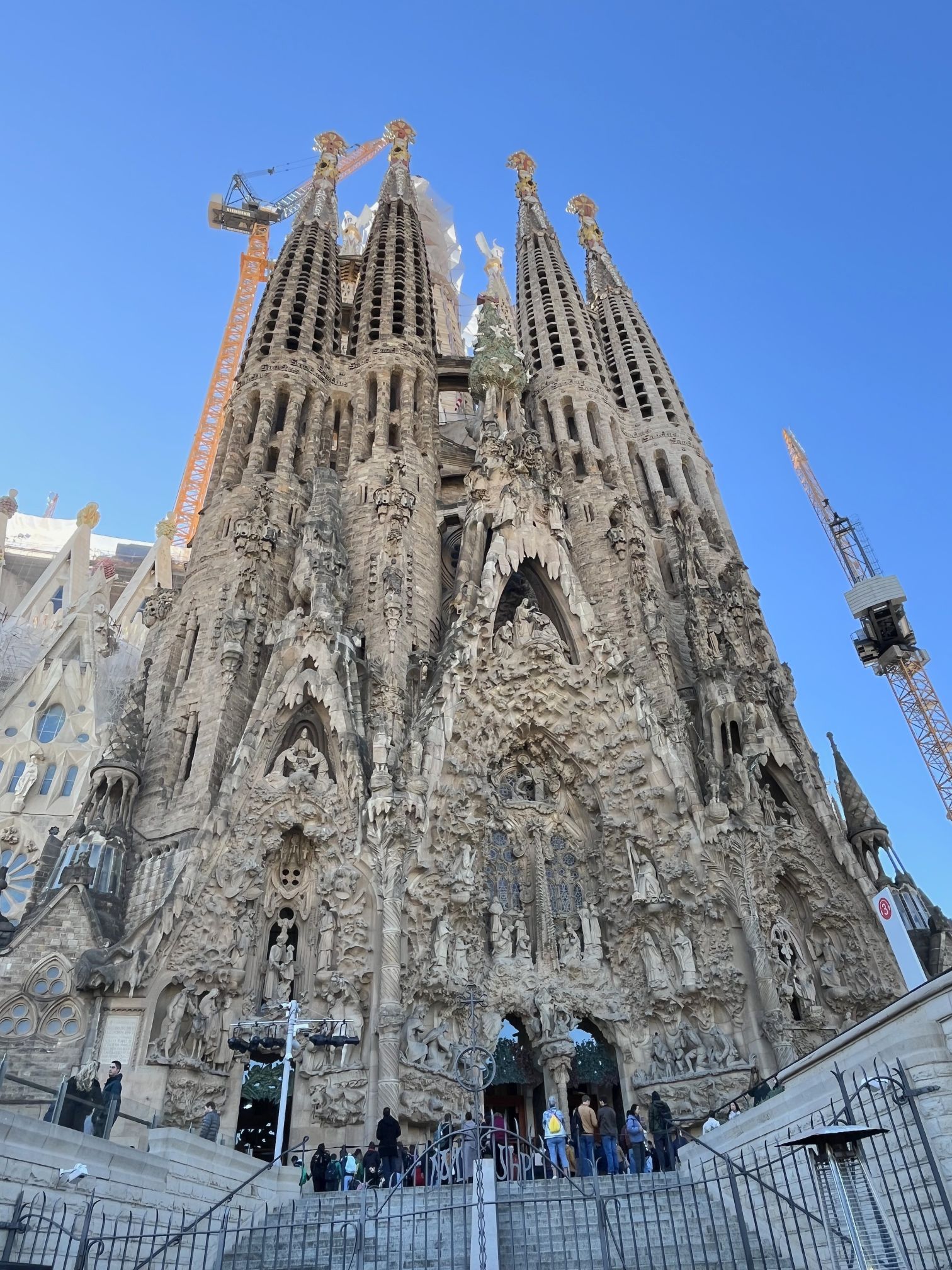 サグラダ・ファミリア 生誕の門